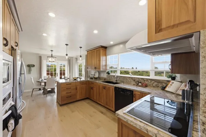 26945 Halifax Place, Hayward, California 94542