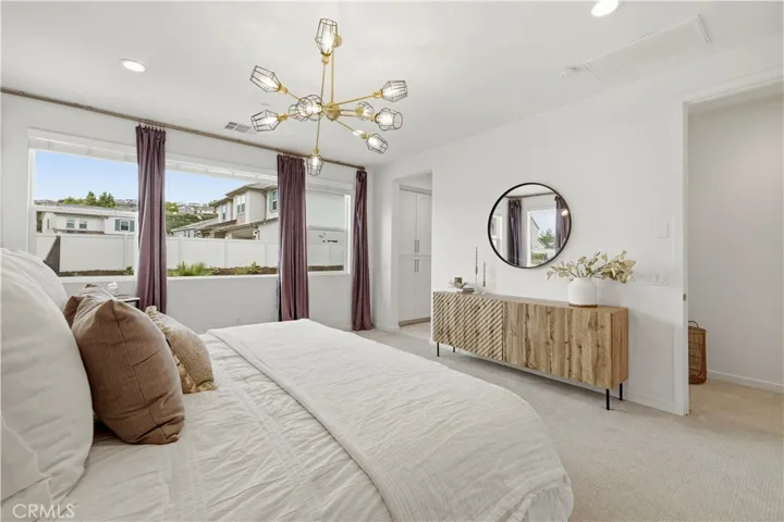 18135 Tableau Way, Saugus, California 91350