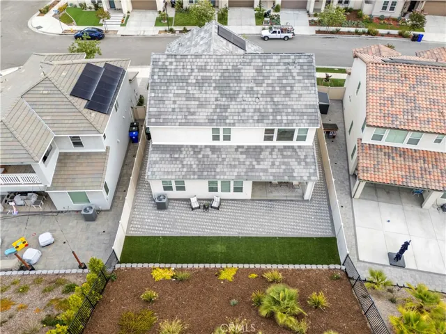 spacious backyard
