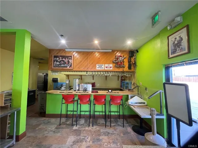 14343 Main, Hesperia, California 92345