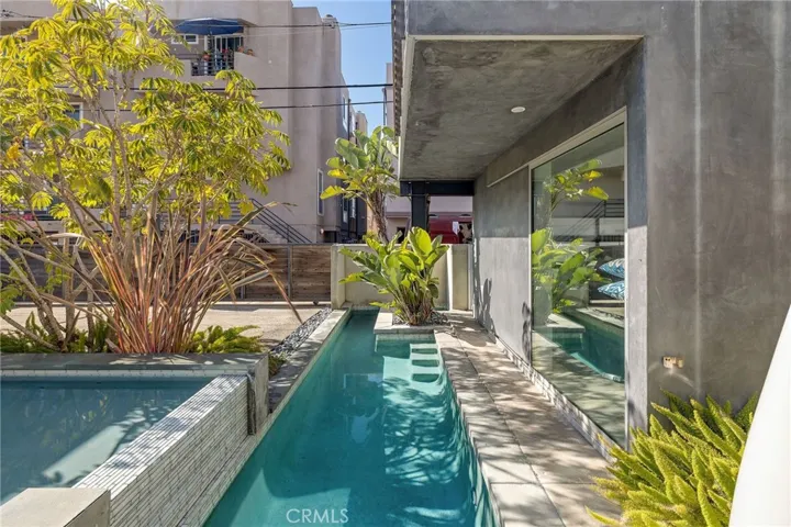 27 Driftwood Street, Marina Del Rey, California 90292
