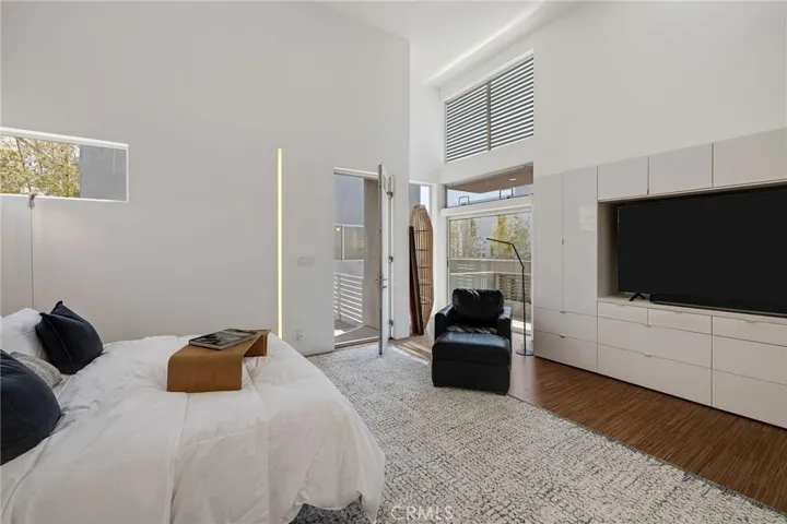 27 Driftwood Street, Marina Del Rey, California 90292