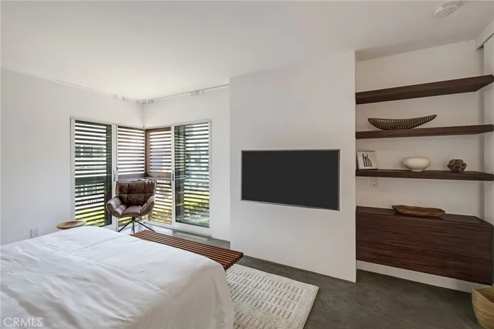 27 Driftwood Street, Marina Del Rey, California 90292