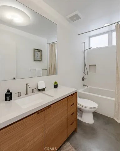 27 Driftwood Street, Marina Del Rey, California 90292