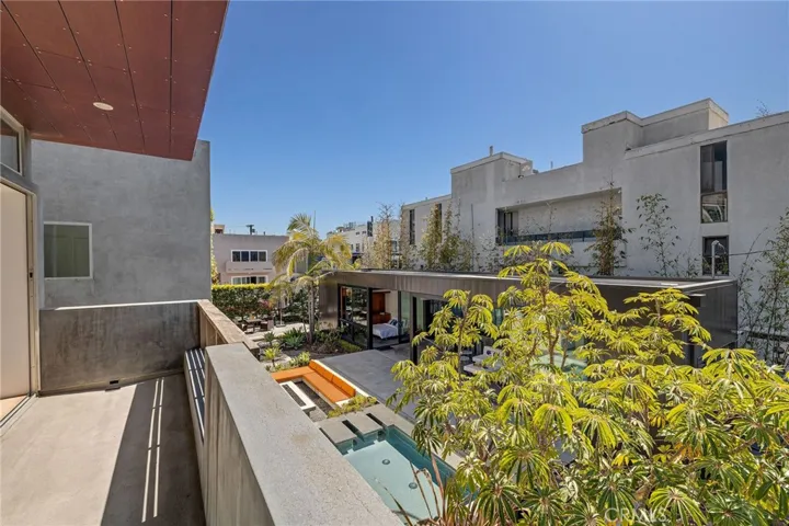 27 Driftwood Street, Marina Del Rey, California 90292