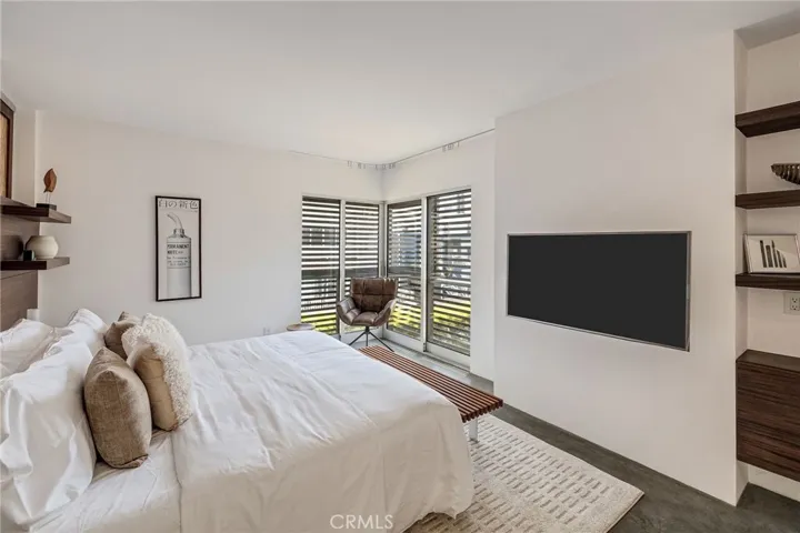 27 Driftwood Street, Marina Del Rey, California 90292