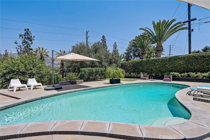 832 N Oceanbluff Avenue, San Dimas, California 91773