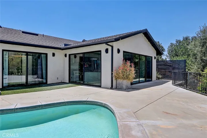 832 N Oceanbluff Avenue, San Dimas, California 91773