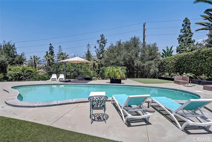 832 N Oceanbluff Avenue, San Dimas, California 91773