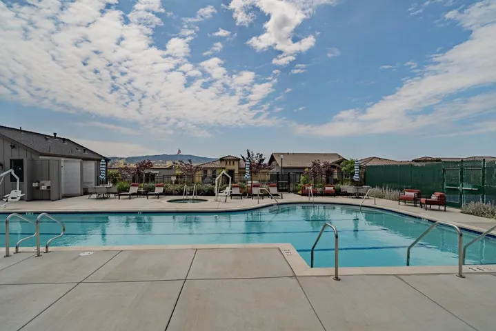 1130 Garcia, Hollister, California 95023