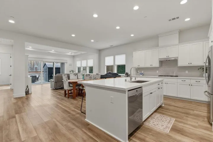 1130 Garcia, Hollister, California 95023