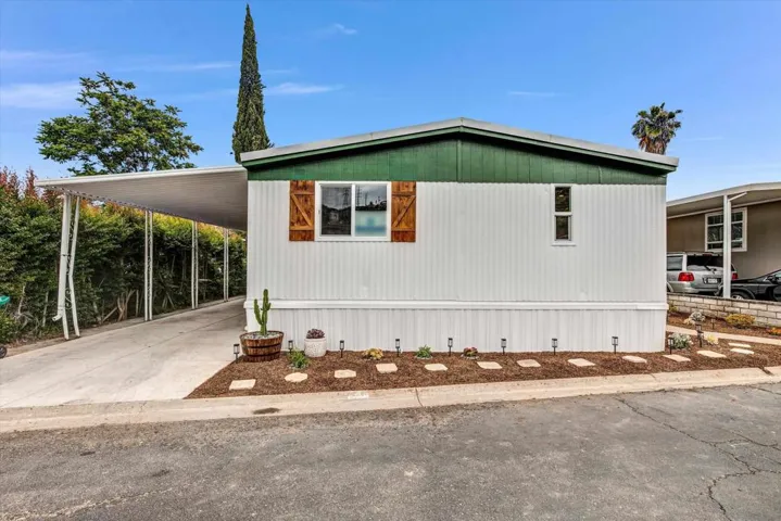 10880 Ca-67 6, Lakeside, California 92040