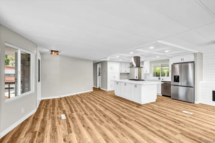 10880 Ca-67 6, Lakeside, California 92040