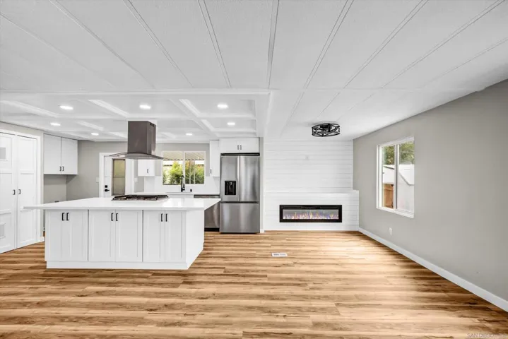 10880 Ca-67 6, Lakeside, California 92040