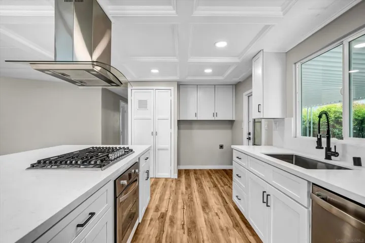 10880 Ca-67 6, Lakeside, California 92040