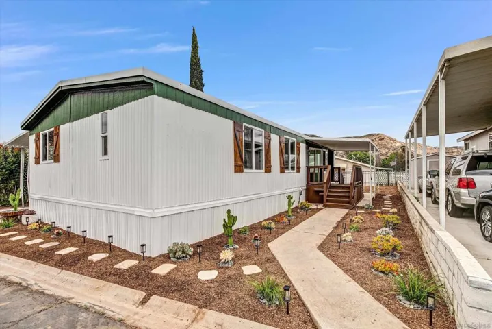 10880 Ca-67 6, Lakeside, California 92040