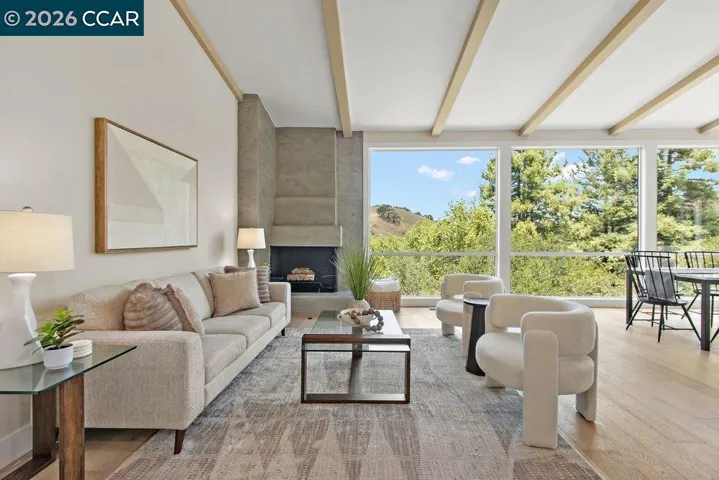 16 Sunnyside Ct, Orinda, California 94563