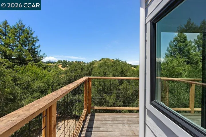 16 Sunnyside Ct, Orinda, California 94563