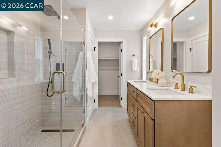 16 Sunnyside Ct, Orinda, California 94563
