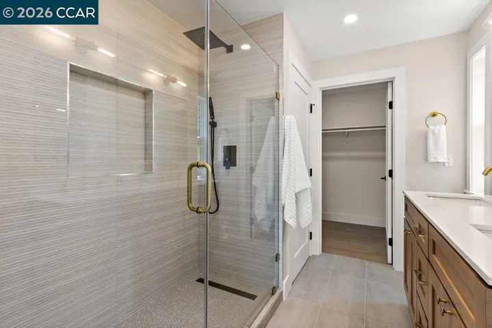 16 Sunnyside Ct, Orinda, California 94563