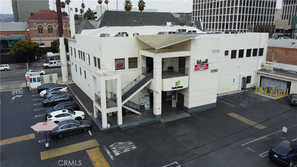 3832 Wilshire Boulevard 104, Los Angeles, California 90010 — photo 4