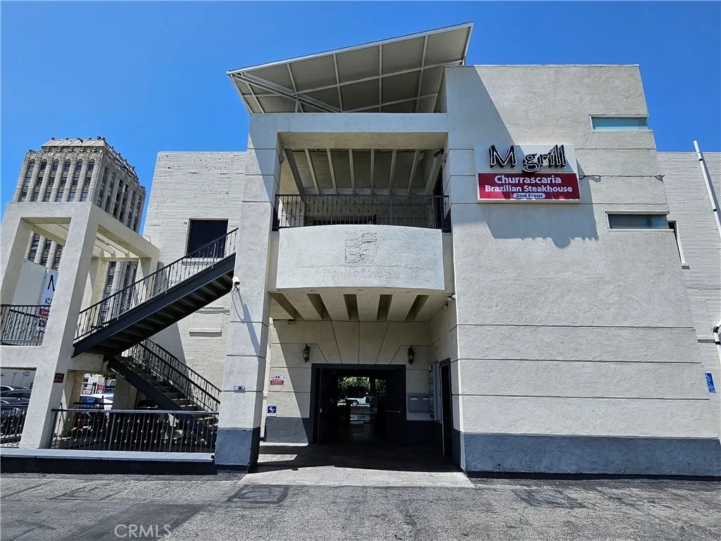 3832 Wilshire Boulevard 104, Los Angeles, California 90010 — photo 5