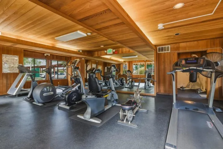 1144 Yarwood Court, San Jose, California 95128