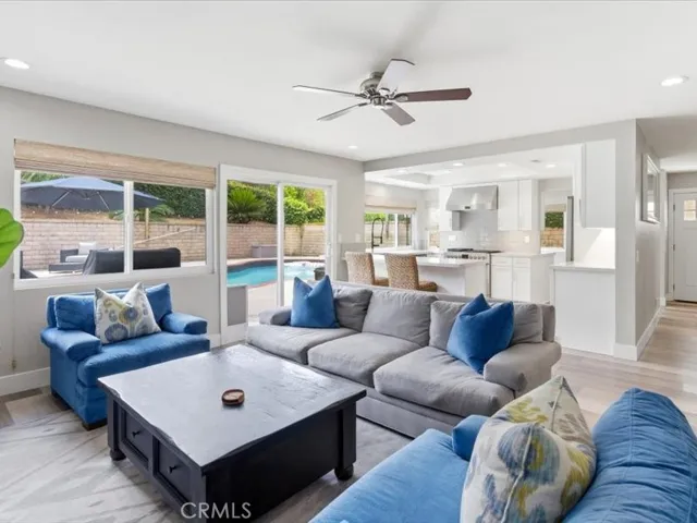 25672 Orchard Rim, Lake Forest, California 92630