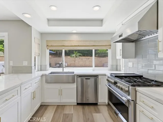 25672 Orchard Rim, Lake Forest, California 92630