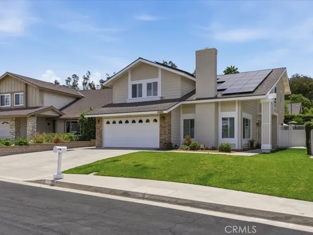 25672 Orchard Rim, Lake Forest, California 92630