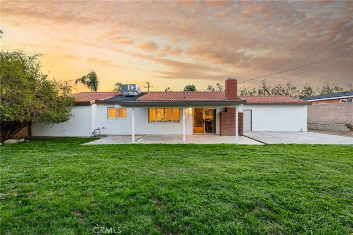 6113 Riverside, Rialto, California 92377
