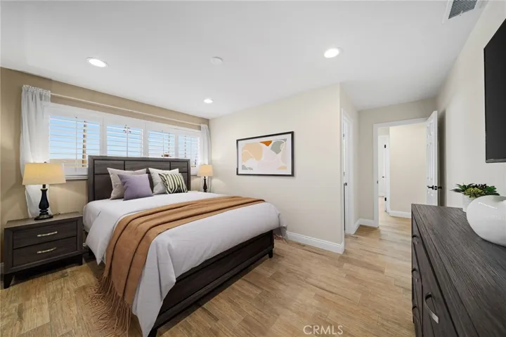 6113 Riverside, Rialto, California 92377