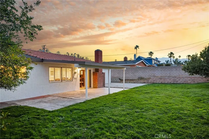 6113 Riverside, Rialto, California 92377