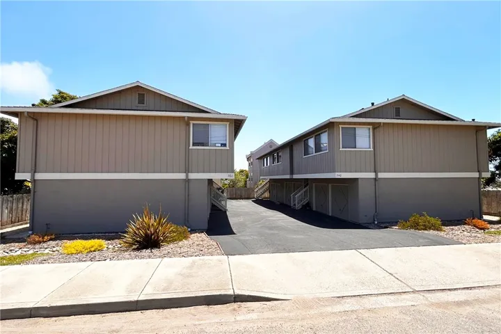 740-760 Ramona Ave