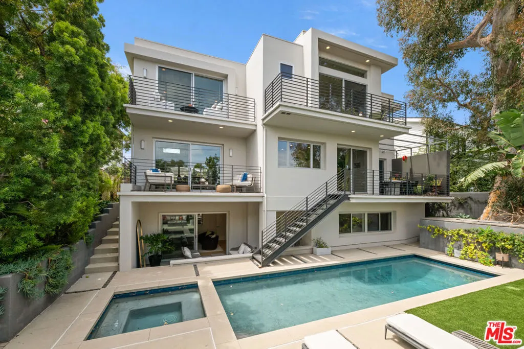 928 Las Lomas Avenue, Pacific Palisades, California 90272 — photo 4