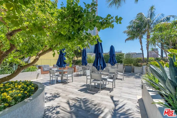 1050 S Grand Avenue 1001, Los Angeles, California 90015
