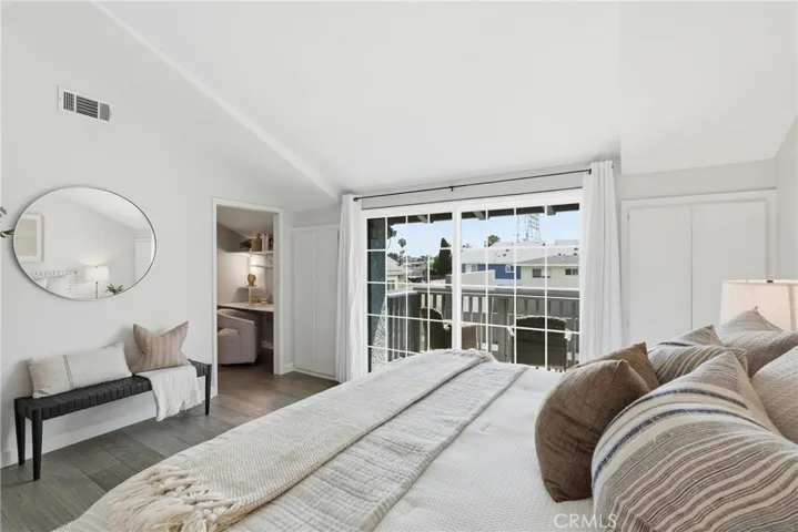 2409 Vanderbilt 2, Redondo Beach, California 90278