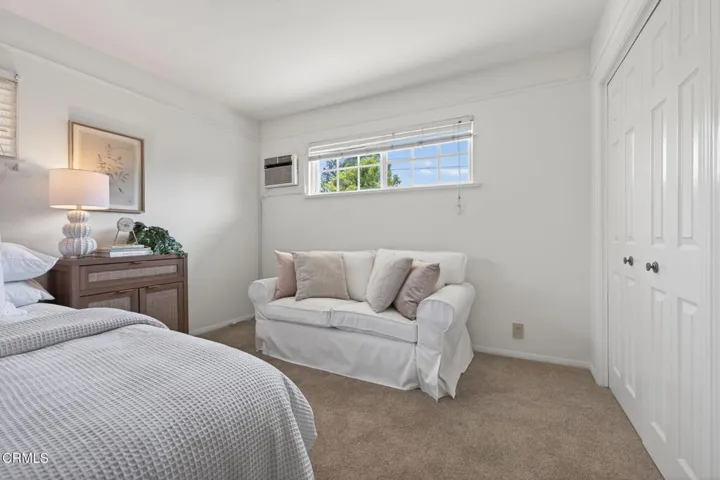 32-web-or-mls-Upmarketmedia_218Pal-097