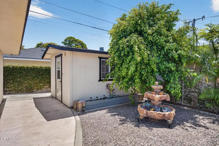 54-web-or-mls-Upmarketmedia_218Pal-163