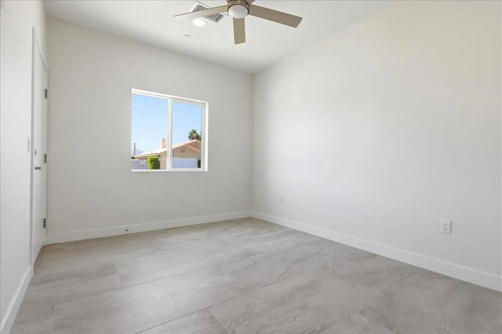 25-68160 Modalo Rd - Bedroom 4 _ Office