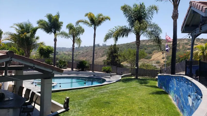 3208 Silver Ridge Court, Oceanside, California 92058