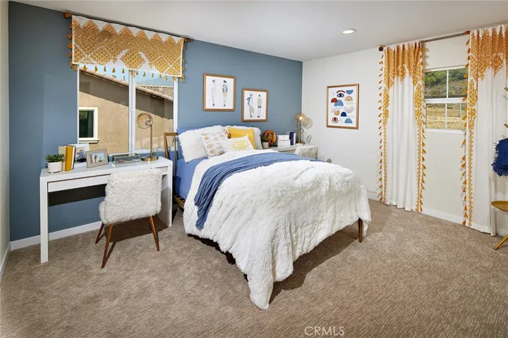 MODEL HOME