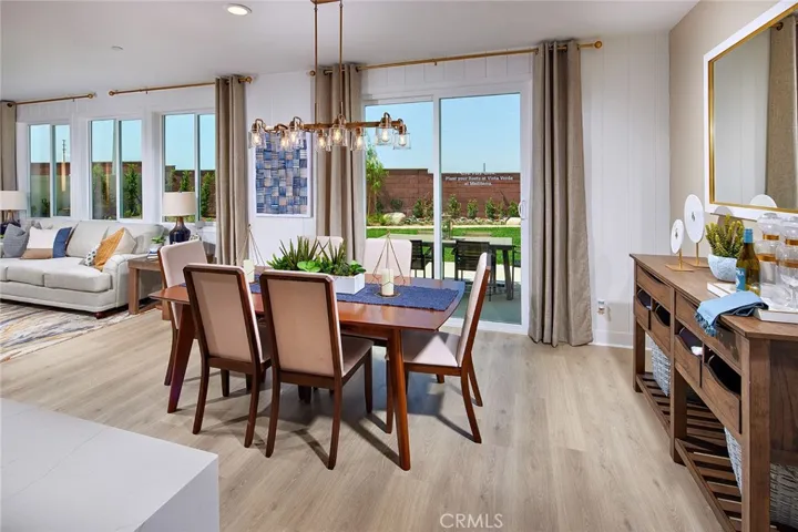 MODEL HOME