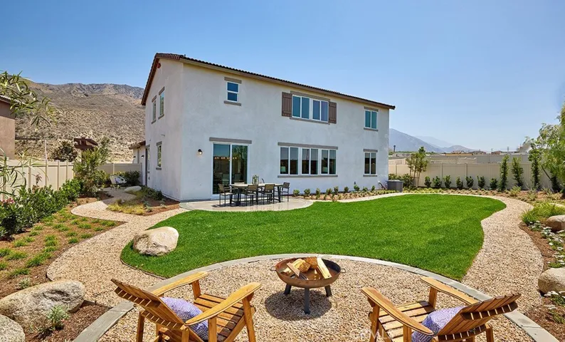 MODEL HOME