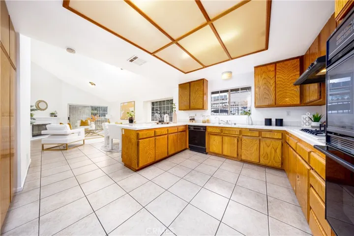 7550 Hellman Ave, Rosemead, California 91770