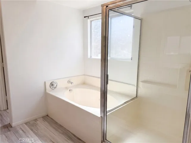 15358 Lookout, Apple Valley, California 92307