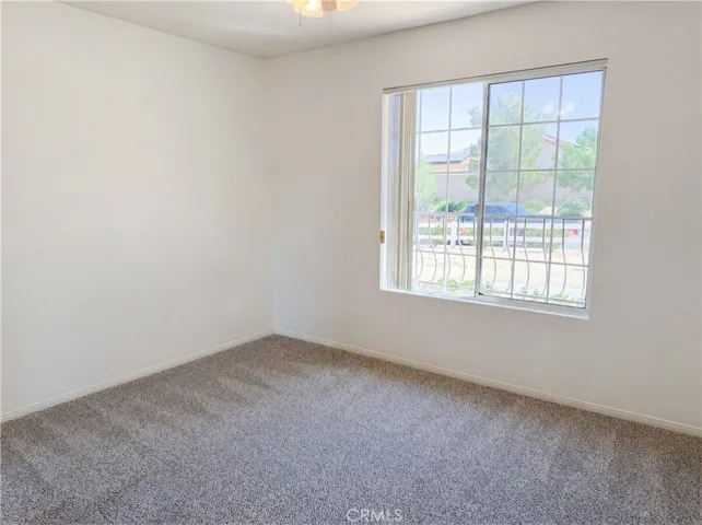 15358 Lookout, Apple Valley, California 92307