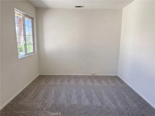 15358 Lookout, Apple Valley, California 92307