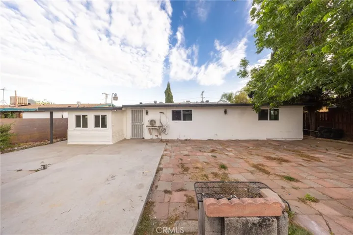 424 E 1st, Rialto, California 92376