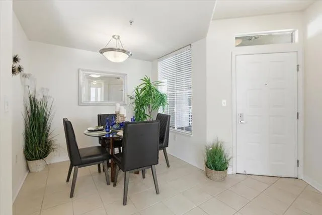 3901 Lick Mill Boulevard 360, Santa Clara, California 95054